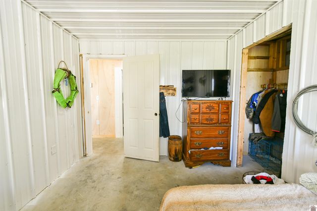 729 Chapel Hill Rd, Marion, KY 42064
