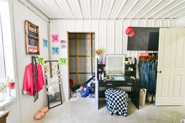 729 Chapel Hill Rd, Marion, KY 42064