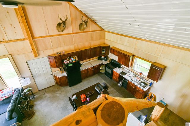 729 Chapel Hill Rd, Marion, KY 42064