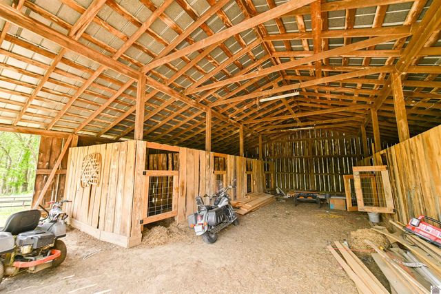 729 Chapel Hill Rd, Marion, KY 42064