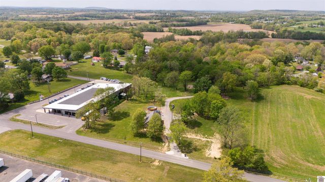 729 Chapel Hill Rd, Marion, KY 42064