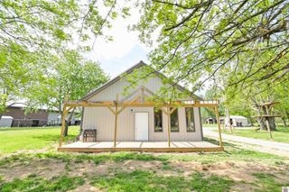729 Chapel Hill Rd, Marion, KY 42064