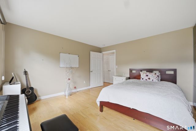 22 Morehouse Lane, Norwalk, CT 06850
