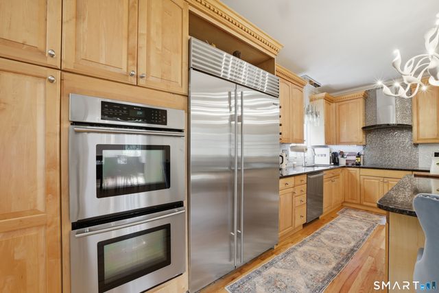 22 Morehouse Lane, Norwalk, CT 06850