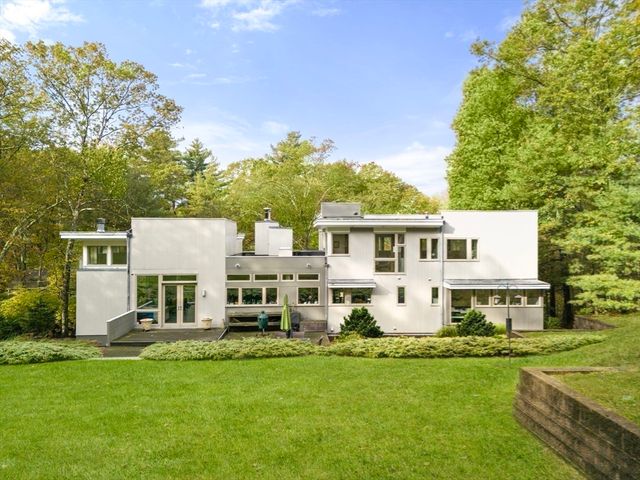 41 Grove Street, Wayland, MA 01778