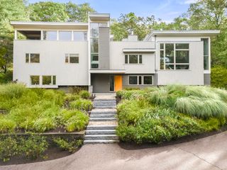 41 Grove Street, Wayland, MA 01778