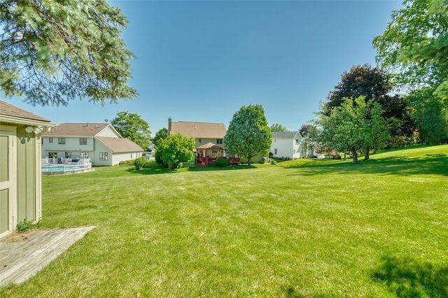 168 Red Hickory Drive, Greece, NY 14626