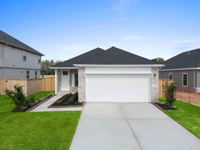 238 Orchard Laurel Drive, Alvin, TX 77511