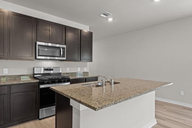 238 Orchard Laurel Drive, Alvin, TX 77511