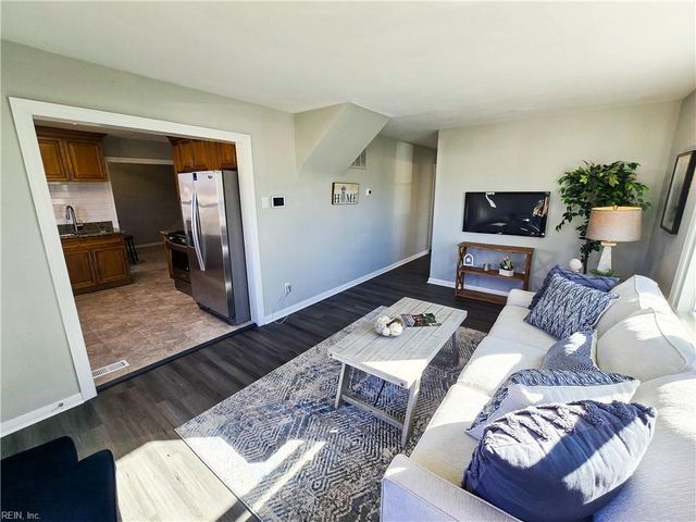 3311 Candlewood DR, Hampton, VA 23666