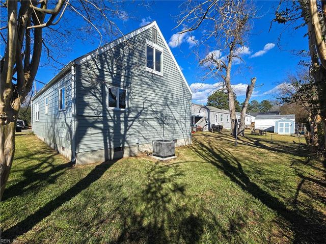 3311 Candlewood DR, Hampton, VA 23666