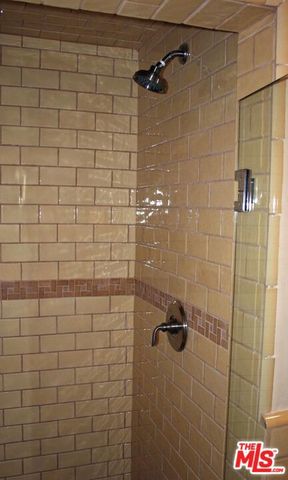 6445 W 5Th Street, Los Angeles, CA 90048