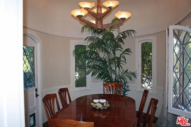 6445 W 5Th Street, Los Angeles, CA 90048