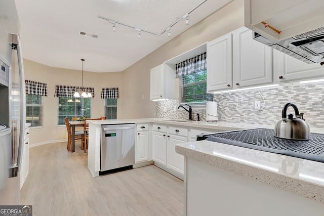 260 Kripple Kreek Drive, Sharpsburg, GA 30277