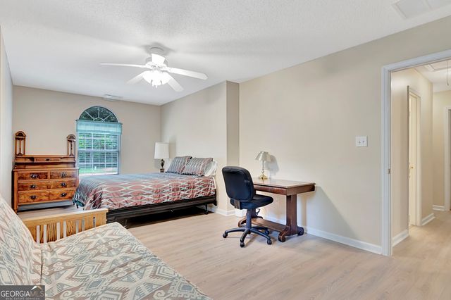 260 Kripple Kreek Drive, Sharpsburg, GA 30277