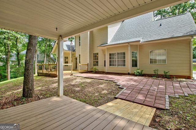 260 Kripple Kreek Drive, Sharpsburg, GA 30277