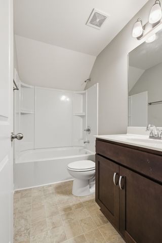 8849 Cressent Glen Ct, Antioch, TN 37013