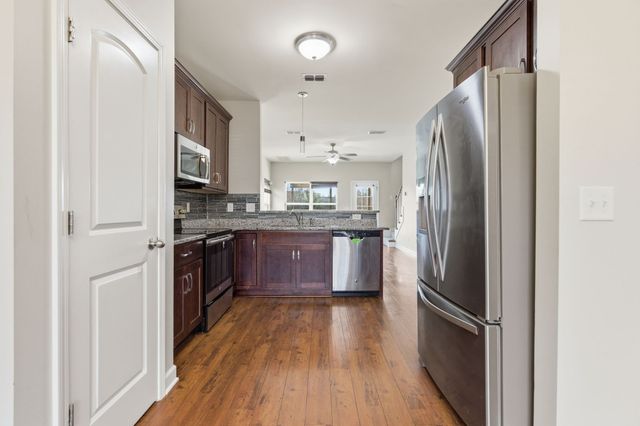 8849 Cressent Glen Ct, Antioch, TN 37013