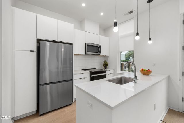 521 N Mangum Street 11, Durham, NC 27701