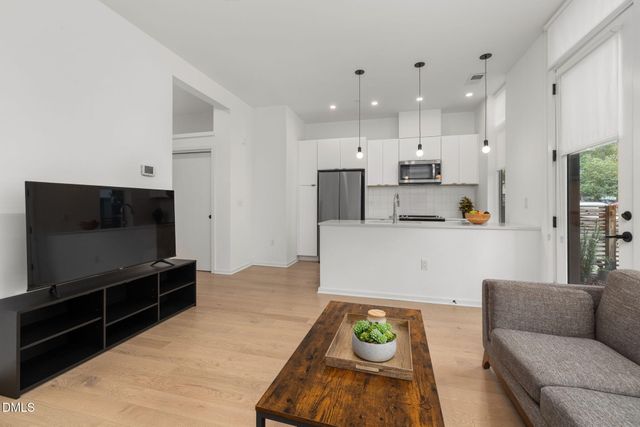 521 N Mangum Street 11, Durham, NC 27701