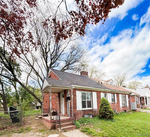 15815 Evergreen Road, Detroit, MI 48223