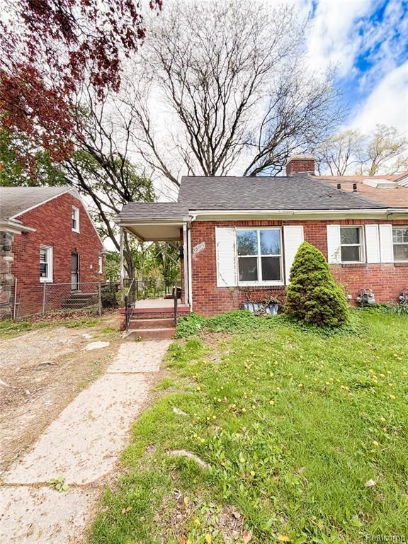 15815 Evergreen Road, Detroit, MI 48223