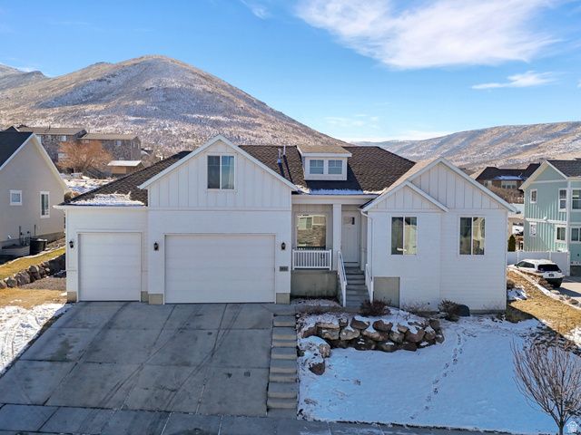 6651 W SKY BIRD CIR, Herriman, UT 84096