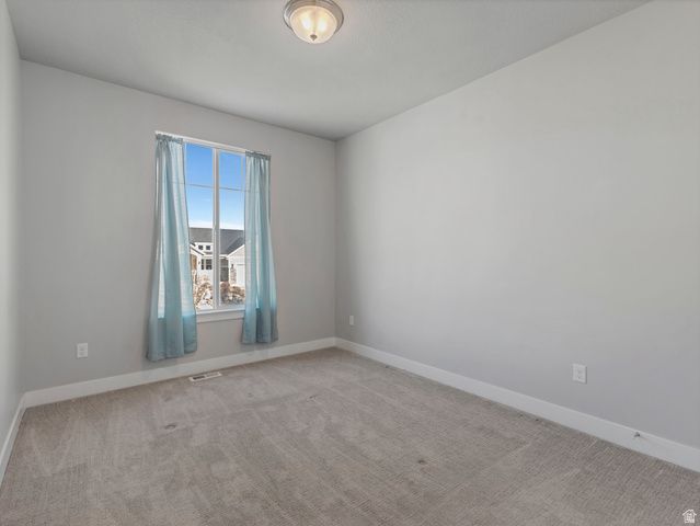 6651 W SKY BIRD CIR, Herriman, UT 84096