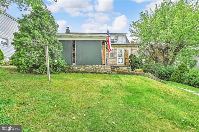 207 HIGH ST, Schuylkill Haven, PA 17972