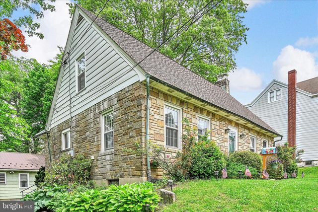 207 HIGH ST, Schuylkill Haven, PA 17972