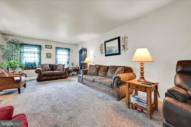 207 HIGH ST, Schuylkill Haven, PA 17972