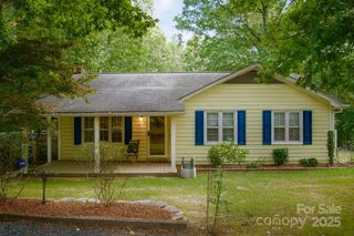 2929 Matoka Trail, Matthews, NC 28104