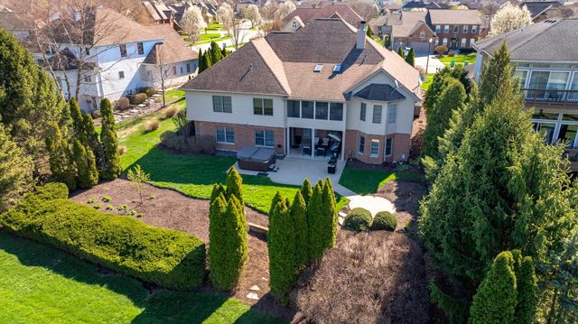 24652 Coachford Court, Shorewood, IL 60404
