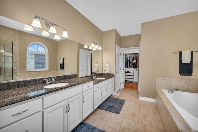24652 Coachford Court, Shorewood, IL 60404