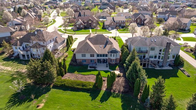 24652 Coachford Court, Shorewood, IL 60404