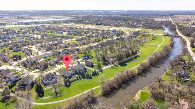 24652 Coachford Court, Shorewood, IL 60404
