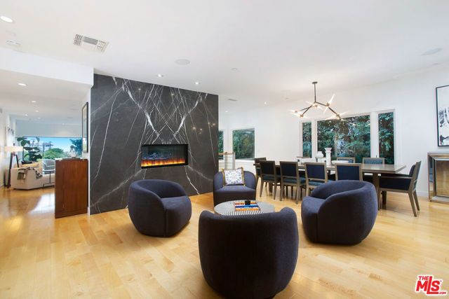 1655 N Crescent Heights Boulevard, Los Angeles, CA 90069
