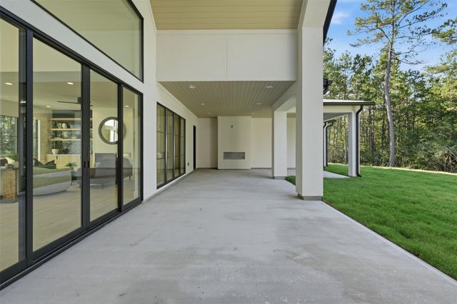 25100 Fort Davis Road, Montgomery, TX 77316