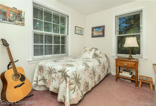 2507 N Washington Avenue, Royal Oak, MI 48073