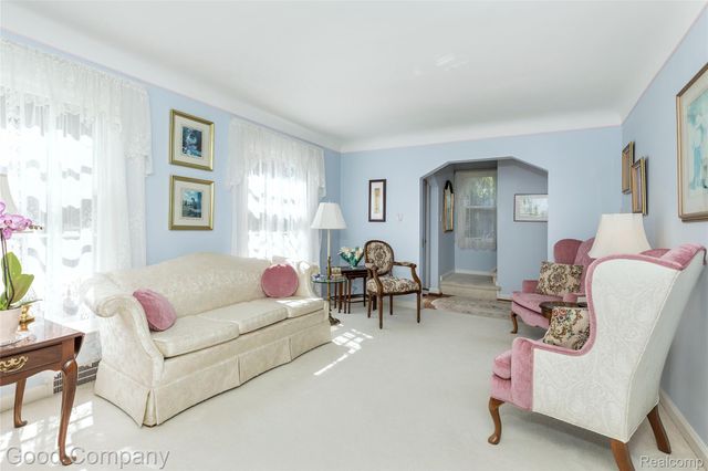2507 N Washington Avenue, Royal Oak, MI 48073