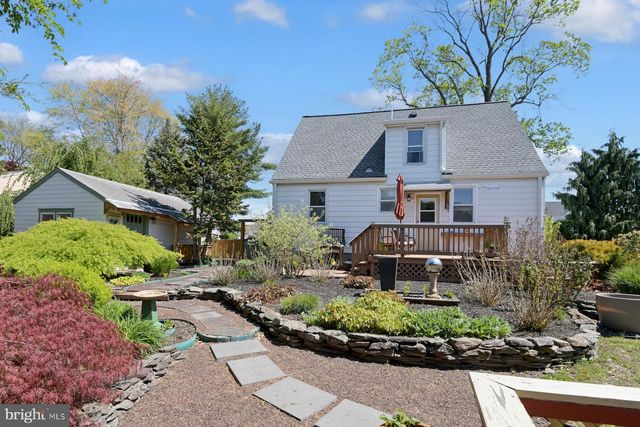 55 EWINGVILLE RD, Ewing, NJ 08638