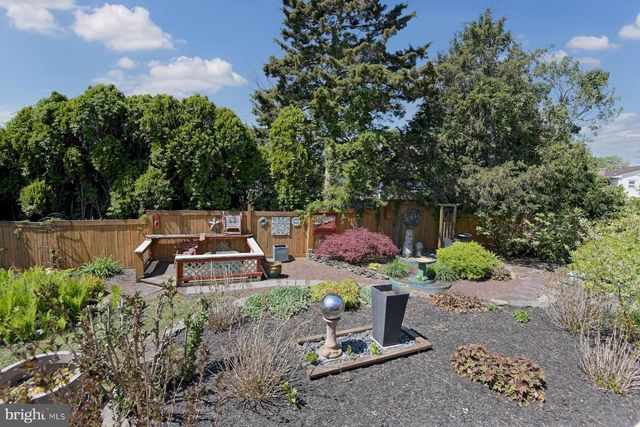 55 EWINGVILLE RD, Ewing, NJ 08638