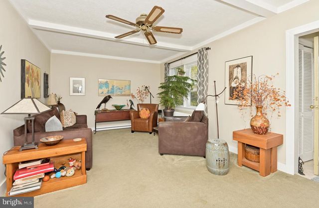 55 EWINGVILLE RD, Ewing, NJ 08638