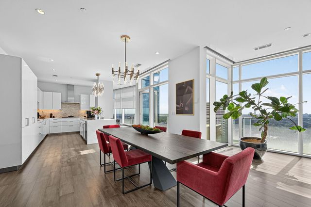 4521 San Felipe 2501, Houston, TX 77027