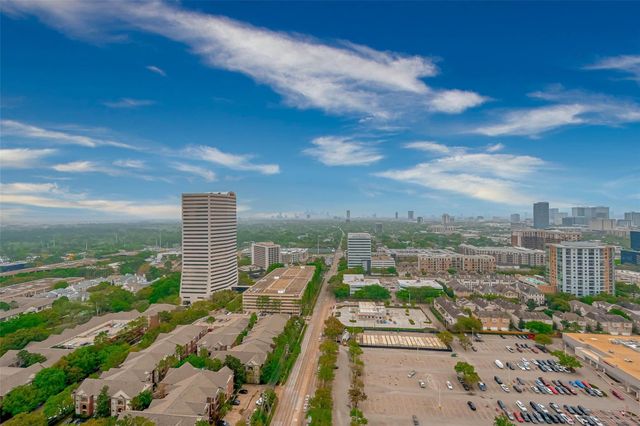 4521 San Felipe 2501, Houston, TX 77027