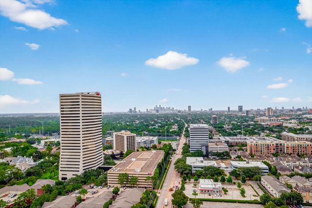 4521 San Felipe 2501, Houston, TX 77027