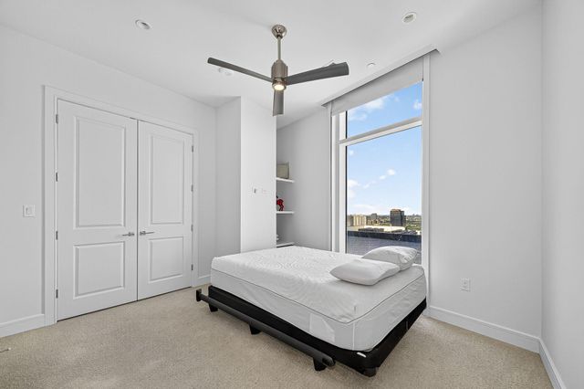 4521 San Felipe 2501, Houston, TX 77027