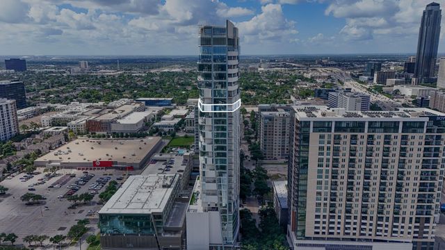 4521 San Felipe 2501, Houston, TX 77027