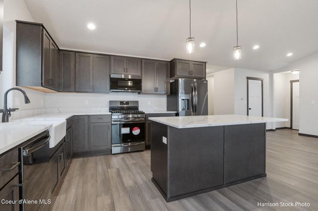 12182 N LENNON LN, Rathdrum, ID 83858