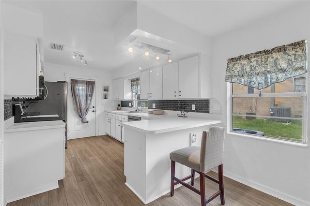 320 S SEMINOLE AVENUE, Lake Alfred, FL 33850